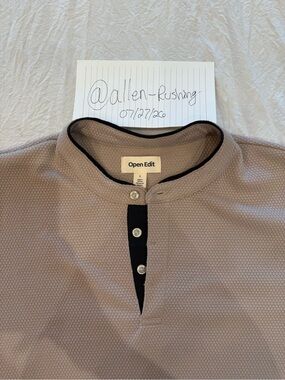 Open Edit Men’s Taupe Short-Sleeve Henley with Black Trim